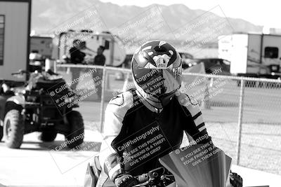 media/Dec-08-2023-Femmewalla (Fri) [[14226fd16b]]/Around the Pits-Group Photo-Prize Raffle/